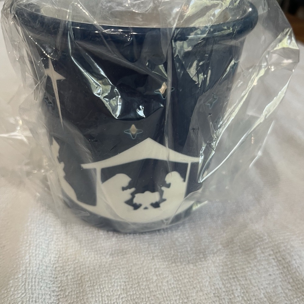 Scentsy Full Size Warmer Silent Night Nativity Holiday Collection Christmas‎ Wax
